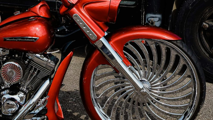 Bagger front wheel