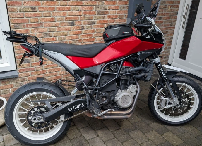 Husqvarna Nuda with PVM 10Y wheelset