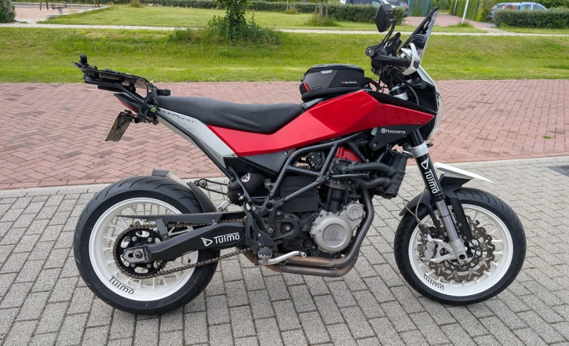 Husqvarna Nuda with a PVM 10Y Wheelset